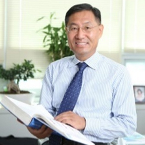Yang-Kook Sun